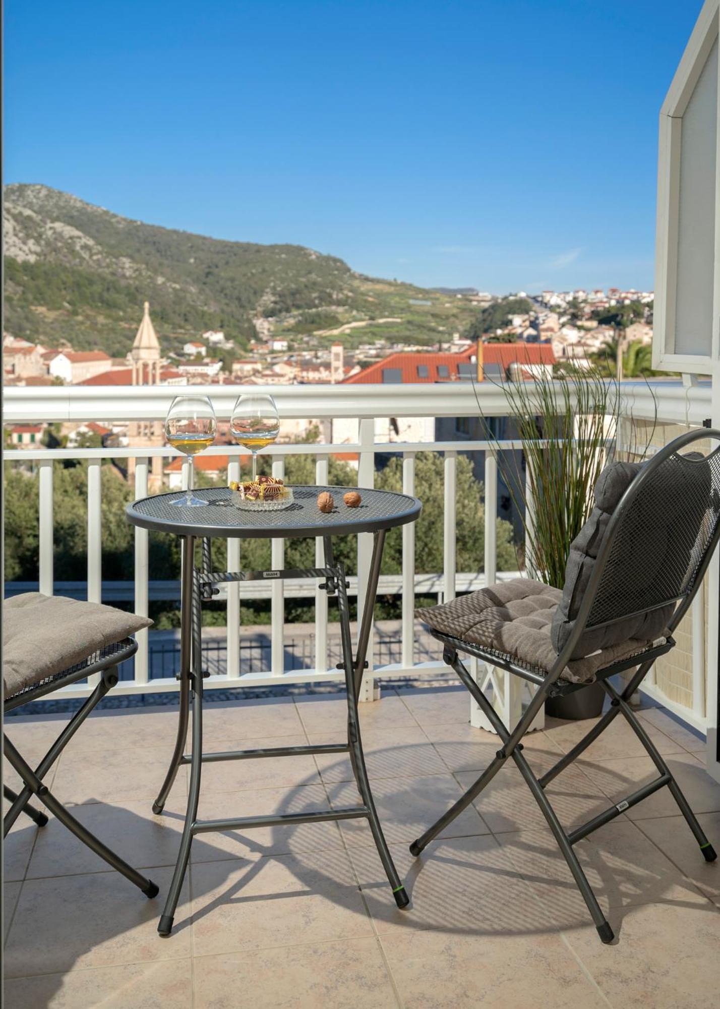 Novak Guesthouse - Zf Hvar Hvar Town Exteriér fotografie